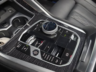 صورة 9 لـ 2023 BMW X6