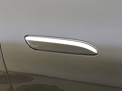 2024 Mercedes-BENZ EQE 缩略图 14
