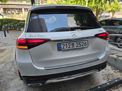 2026 Mercedes-BENZ GLE 照片 3