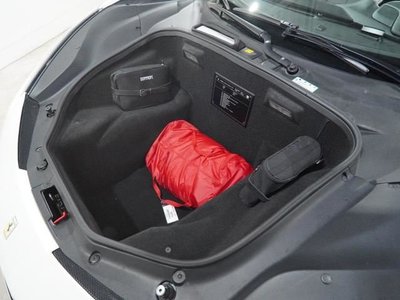 صورة مصغرة 27 لـ 2017 Ferrari 488 SPIDER