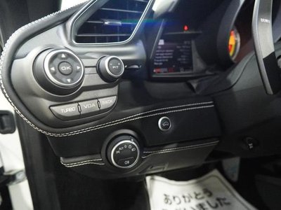 صورة مصغرة 22 لـ 2017 Ferrari 488 SPIDER