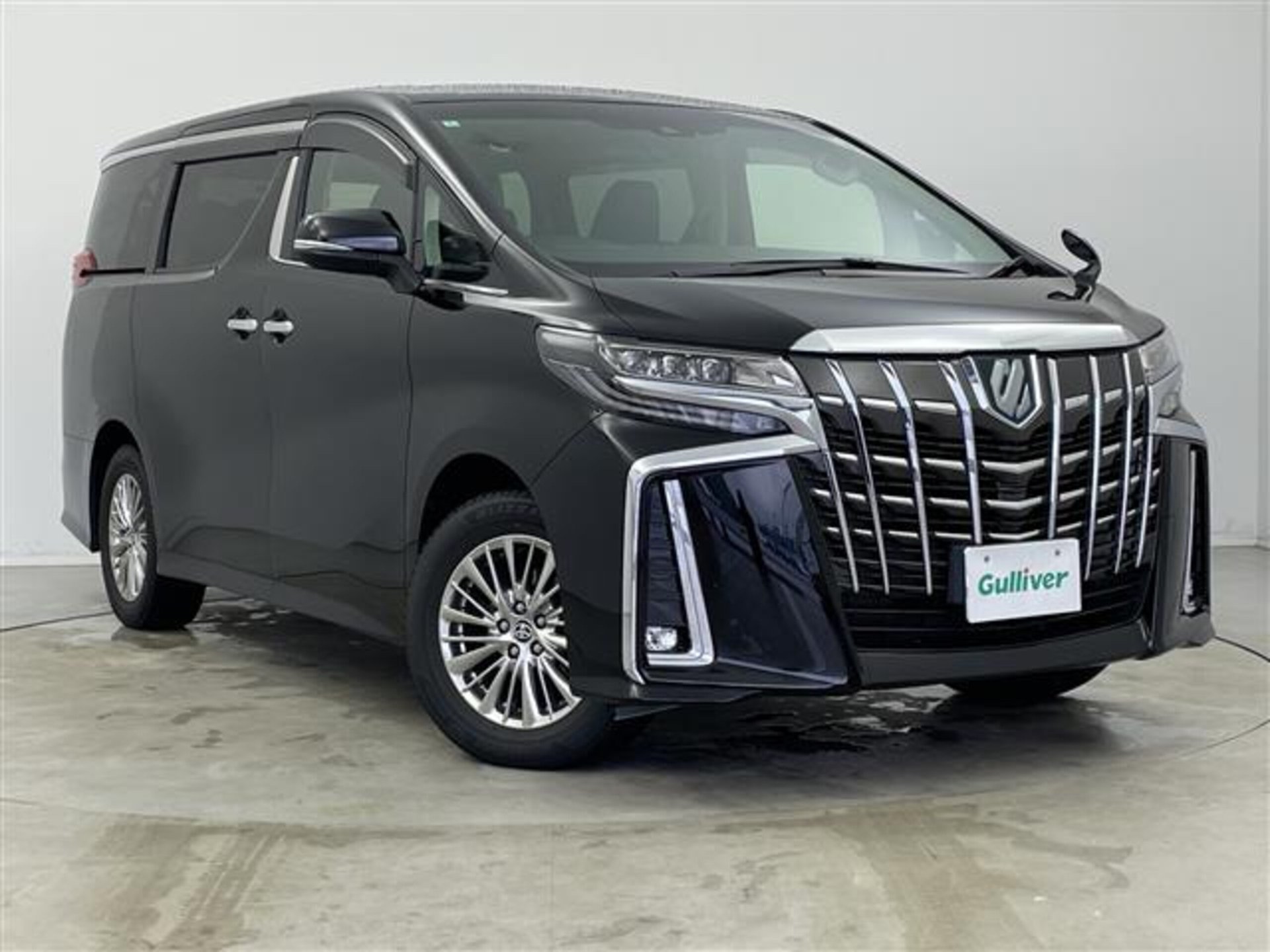 TOYOTA ALPHARD - View 1