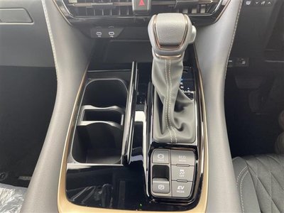 TOYOTA ALPHARD - 10