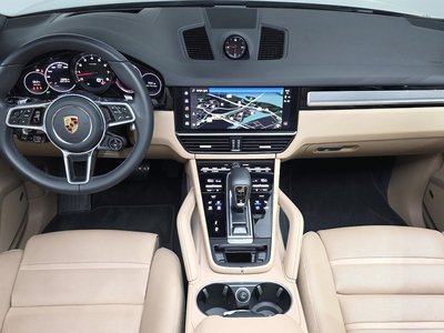 PORSCHE CAYENNE - 5