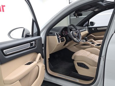 PORSCHE CAYENNE - 10