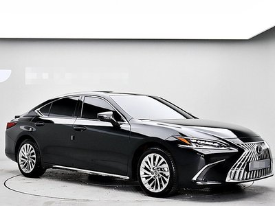 LEXUS ES - 3