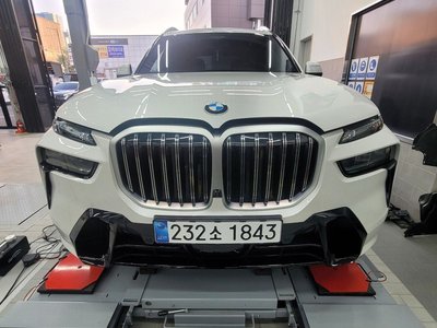 BMW X7 - 1