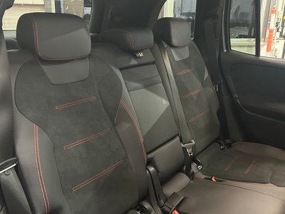 2024 Mercedes-BENZ GLB — миниатюра 32