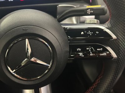 2024 Mercedes-BENZ GLB — миниатюра 13