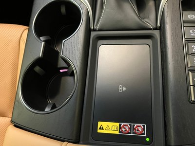 صورة مصغرة 30 لـ 2025 Lexus LX