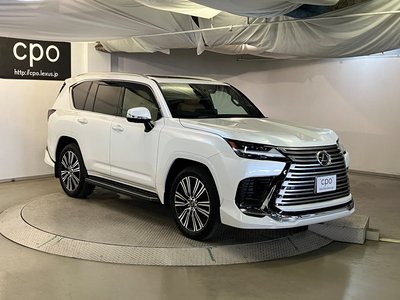 صورة 10 لـ 2025 Lexus LX