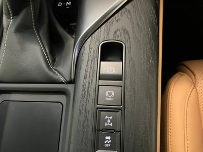 صورة مصغرة 29 لـ 2025 Lexus LX
