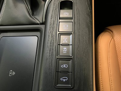 صورة مصغرة 28 لـ 2025 Lexus LX