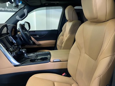 صورة مصغرة 12 لـ 2025 Lexus LX