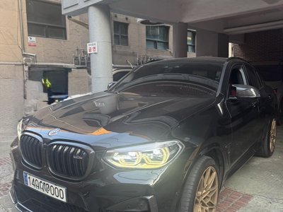 BMW X4 M - 1