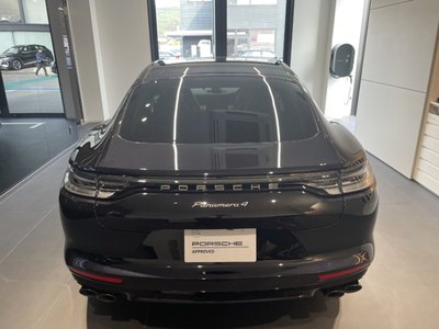 PORSCHE PANAMERA - 9