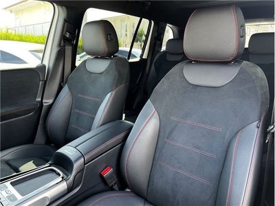 MERCEDES-BENZ GLB - 9