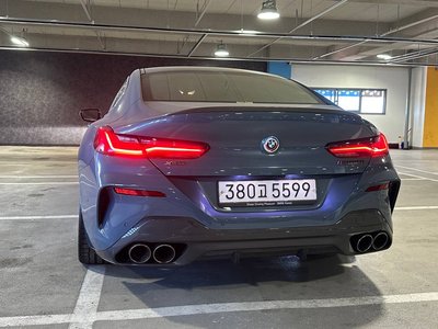 BMW 8 SERIES - 2