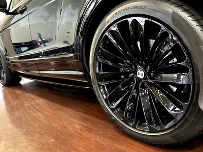 2021 Bentley BENTAYGA 照片 10