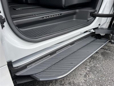 TOYOTA ALPHARD - 3