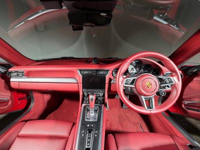2018 Porsche 911 — миниатюра 21