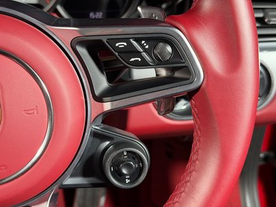 2018 Porsche 911 — миниатюра 23