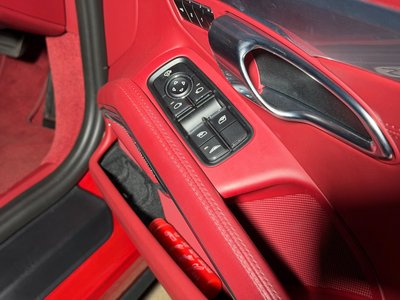 2018 Porsche 911 — миниатюра 14