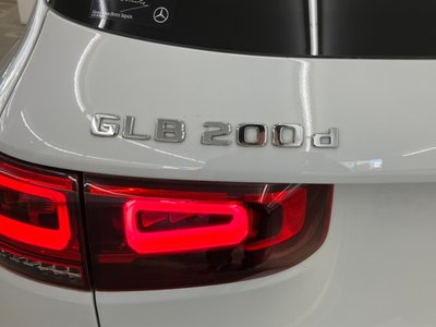 MERCEDES-BENZ GLB - 8