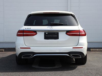 MERCEDES-BENZ E-CLASS - 9