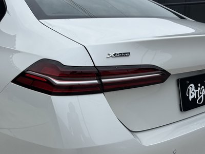 2025 BMW 5 SERIES 缩略图 66