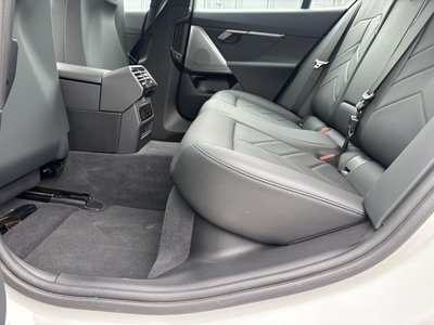 2025 BMW 5 SERIES 缩略图 28