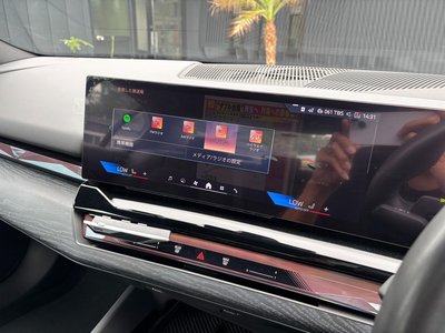 2025 BMW 5 SERIES 缩略图 14