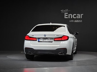 صورة 4 لـ 2022 BMW 5 SERIES