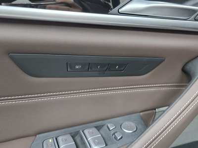 2022 BMW 5 SERIES — миниатюра 26