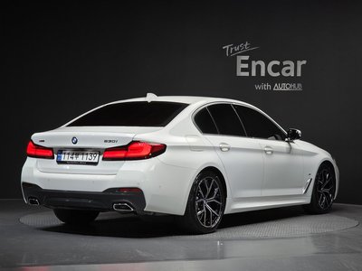 صورة 2 لـ 2022 BMW 5 SERIES