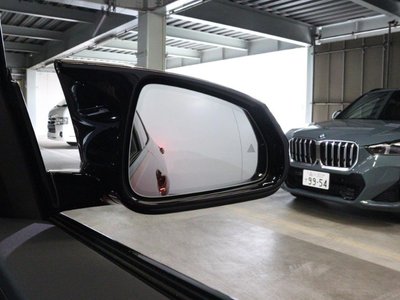 2026 BMW 1 SERIES photo 8
