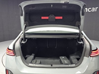 صورة مصغرة 26 لـ 2024 BMW 5 SERIES