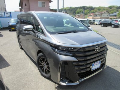 TOYOTA VELLFIRE - 3