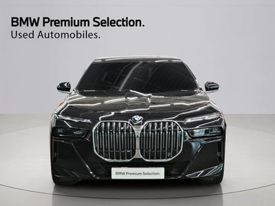 BMW 7 SERIES - 2