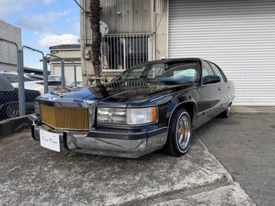 CADILLAC BROUGHAM - 1