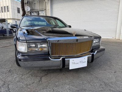 CADILLAC BROUGHAM - 8