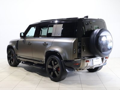 صورة 2 لـ 2022 LAND Rover DEFENDER