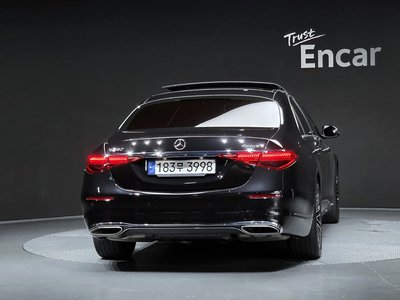 2022 Mercedes-BENZ S-CLASS photo 4