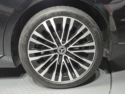 2022 Mercedes-BENZ S-CLASS photo 8