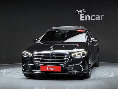 2022 Mercedes-BENZ S-CLASS photo 3