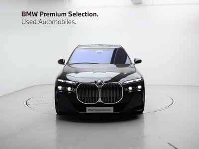 BMW 7 SERIES - 2