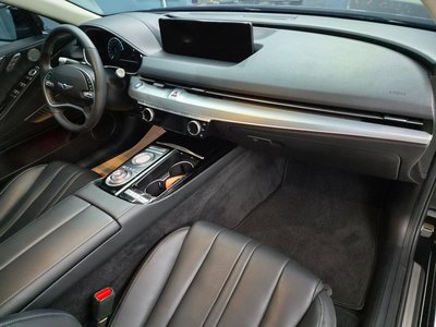 2022 Genesis ELECTRIFIED G80 (RG3) — миниатюра 13