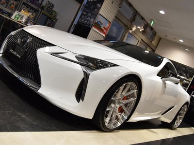 صورة 2 لـ 2022 Lexus LC