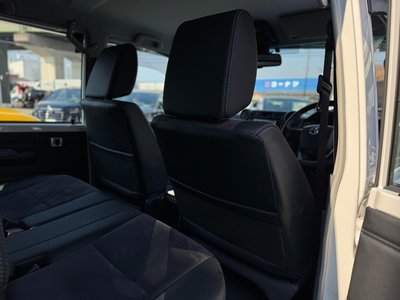 صورة مصغرة 43 لـ 2025 Toyota LAND CRUISER 70