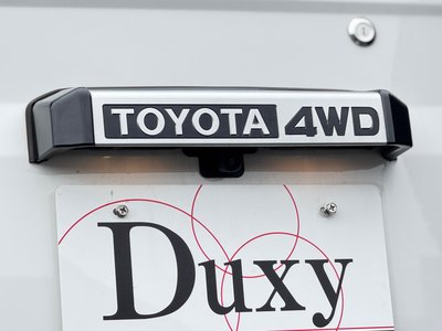 صورة مصغرة 34 لـ 2025 Toyota LAND CRUISER 70
